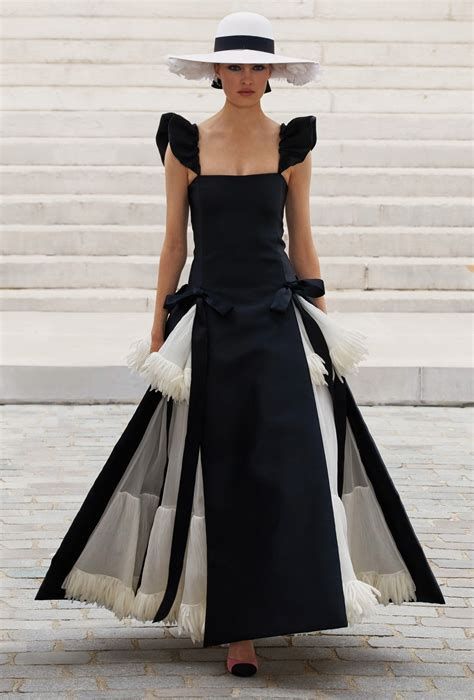 chanel haute couture price.